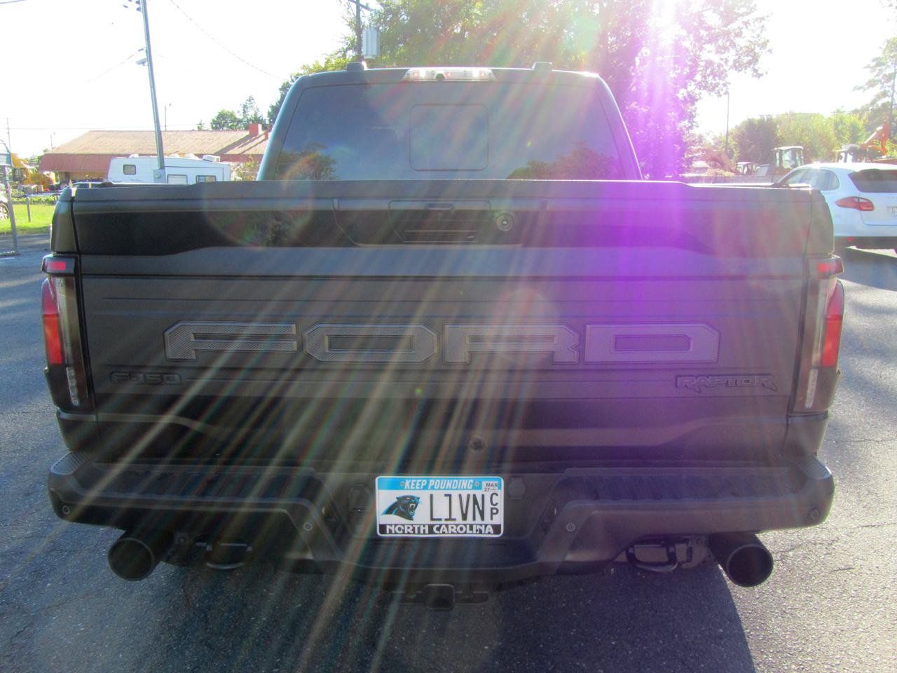 Used 2025 Ford F150 Raptor AWD/4WD image 9