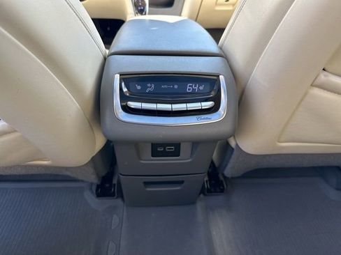 Certified 2022 Cadillac XT6 Premium Luxury w/ Technology Package image 21