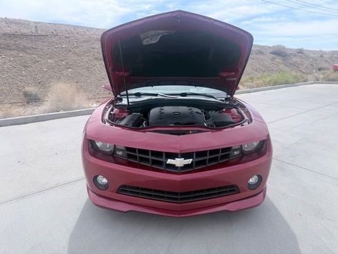 Used 2013 Chevrolet Camaro LT RWD image 32