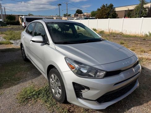 Used 2022 Kia Rio LX FWD image 3