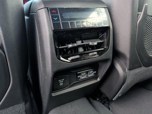 New 2026 Jeep Grand Cherokee L 4WD image 35