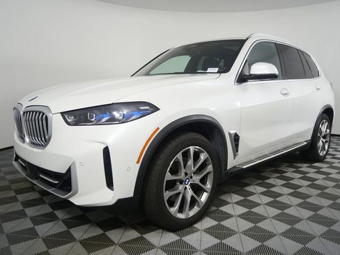 Certified 2024 BMW X5 xDrive40i image 7
