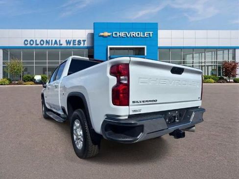 Used 2025 Chevrolet Silverado 2500 LT AWD/4WD image 8