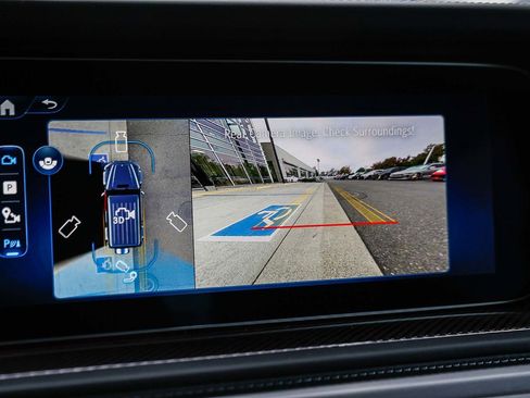 New 2025 Mercedes-Benz G 63 AMG 4MATIC image 24