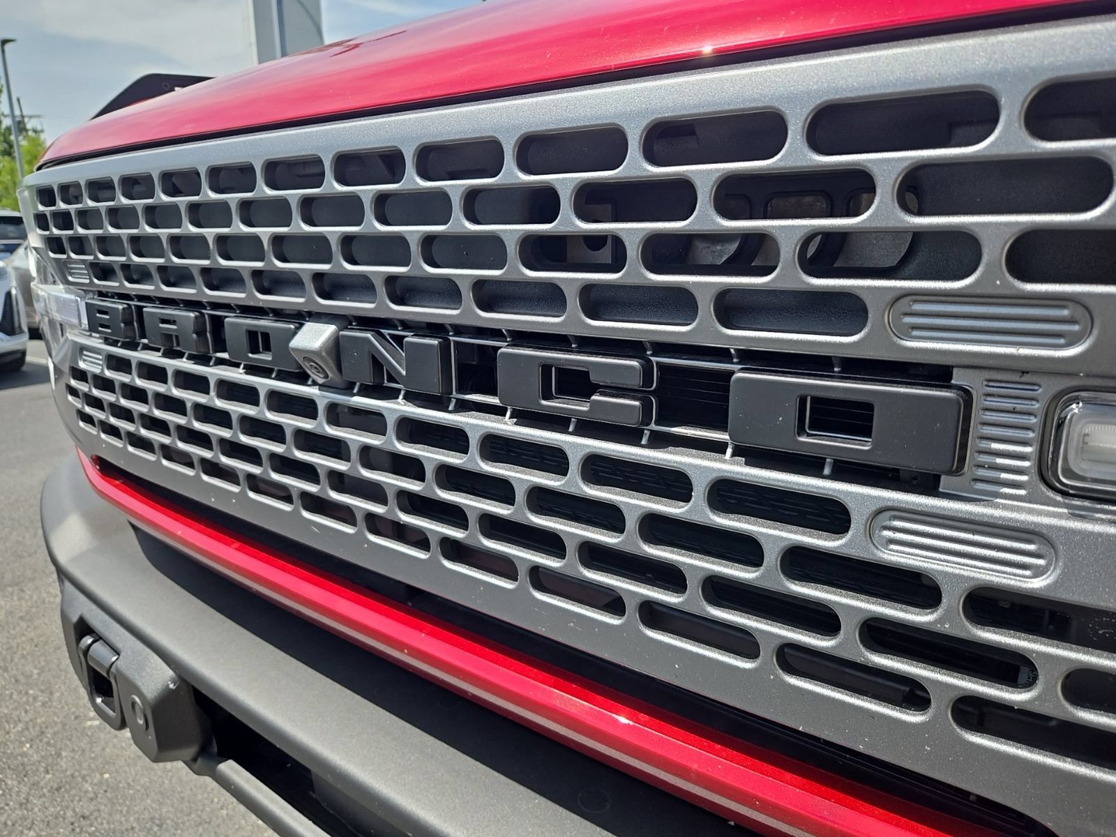 Used 2025 Ford Bronco Badlands AWD/4WD image 7