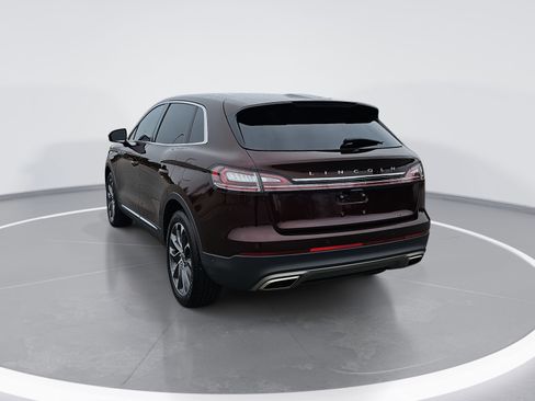 Used 2022 Lincoln Nautilus Reserve w/ Equipment Group 201A image 5