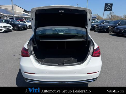 Used 2023 Mercedes-Benz C 300 4MATIC Sedan image 23
