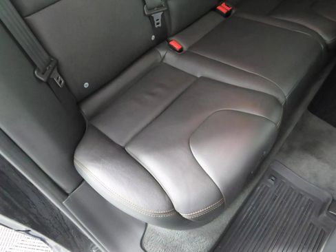 Used 2017 Volvo XC60 T6 Dynamic w/ Preferred Option Package image 40