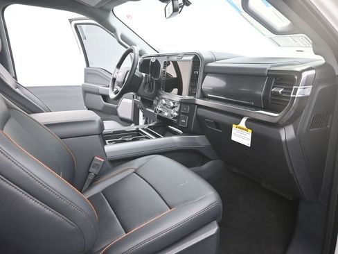 New 2026 Ford F250 Lariat w/ Black Appearance Package image 24