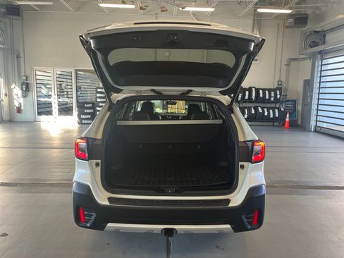 Used 2020 Subaru Outback Limited AWD/4WD image 4
