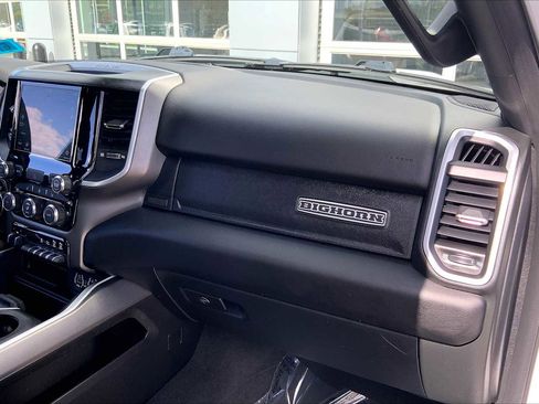 Used 2020 RAM 1500 Big Horn AWD/4WD image 18