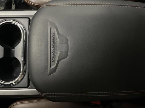 Used 2017 Nissan Titan Platinum Reserve AWD/4WD image 21