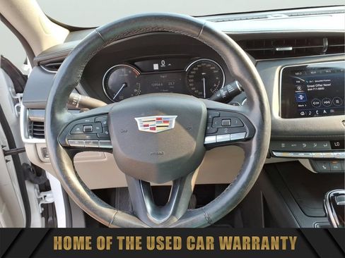 Used 2023 Cadillac XT4 Premium Luxury w/ Sun And Sound Package AWD/4WD image 20