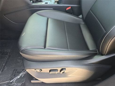 Used 2023 Volkswagen Atlas SE FWD image 17