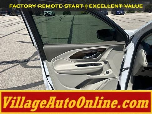 Used 2018 GMC Terrain Denali w/ Advanced Safety Package AWD/4WD image 10