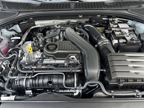 New 2026 Volkswagen Jetta SE FWD image 17