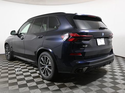 Used 2026 BMW X5 xDrive50e w/ M Sport Package AWD/4WD image 5