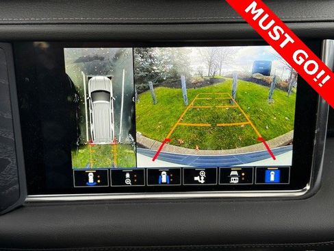 Used 2022 GMC Yukon Denali w/ Advanced Technology Package image 38