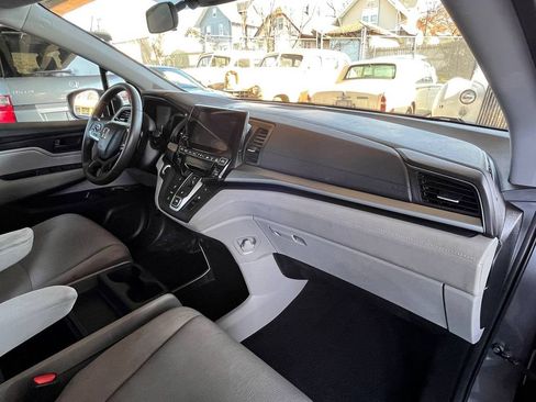 Used 2020 Honda Odyssey EX image 38