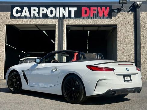 Used 2019 BMW Z4 sDrive30i w/ M Sport Package image 8
