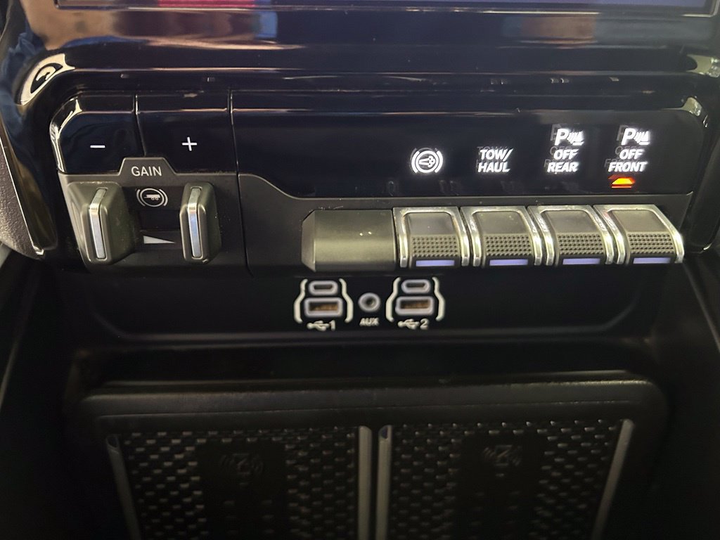 Used 2025 RAM 3500 Laramie w/ Sport Appearance Package AWD/4WD image 54