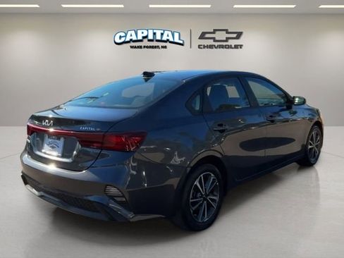 Used 2023 Kia Forte LXS image 5