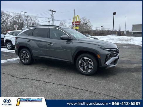 New 2026 Hyundai Tucson SEL image 1