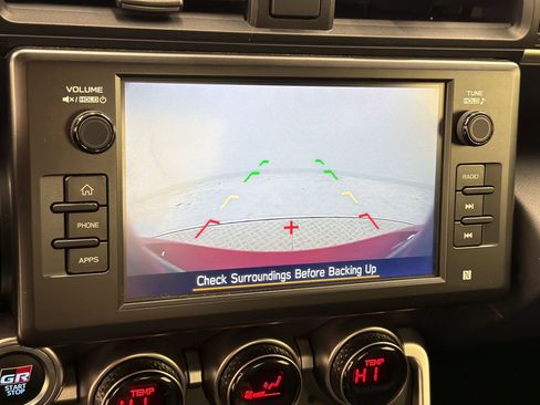 Used 2023 Toyota GR86 Premium w/ ALL Weather Mat Package (TMS) image 23
