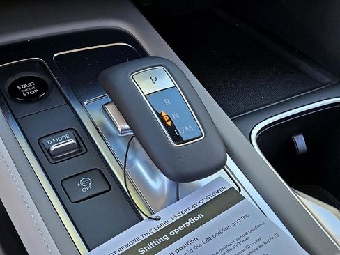 New 2026 INFINITI QX60 Luxe w/ Family Package image 23