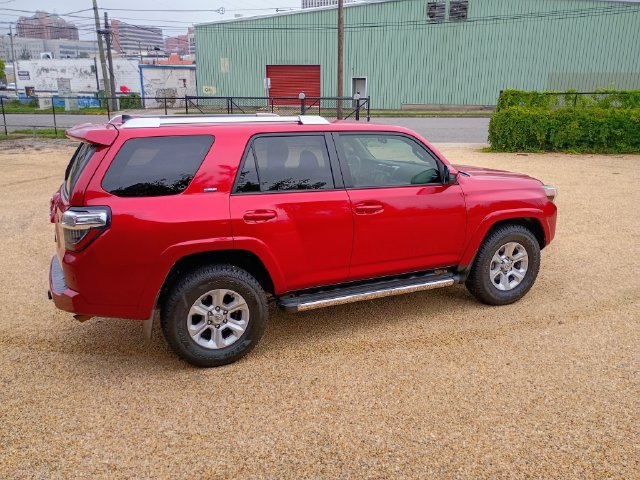 Used 2016 Toyota 4Runner SR5 RWD image 14