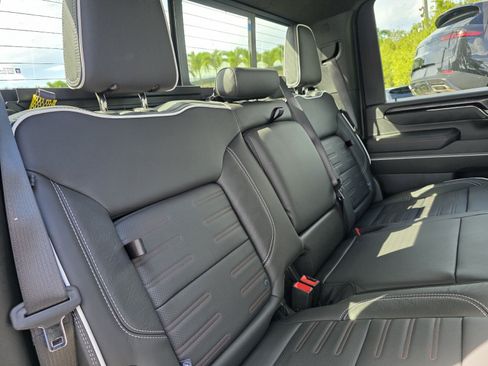 Used 2025 GMC Sierra 2500 AT4X w/ AT4X AEV Edition AWD/4WD image 29