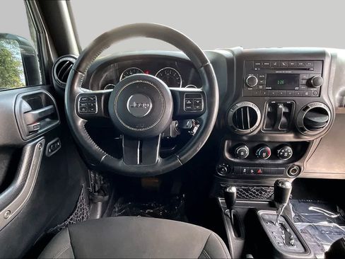 Used 2016 Jeep Wrangler Sport w/ Quick Order Package 24S AWD/4WD image 6