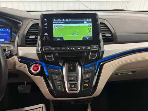 Used 2019 Honda Odyssey Elite image 45