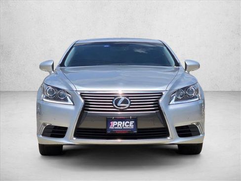 Used 2014 Lexus LS 460 L RWD image 2