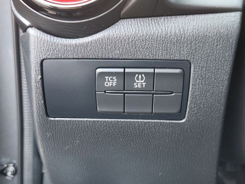 Used 2017 MAZDA CX-3 Sport image 24