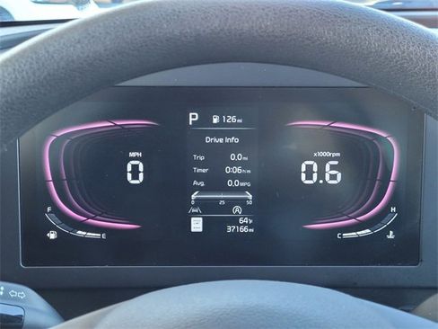 Used 2024 Kia Sportage LX image 8