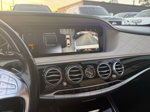 Used 2016 Mercedes-Benz Maybach S 600 image 23