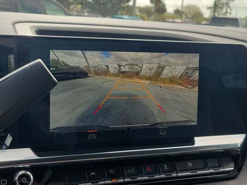 Used 2024 GMC Sierra 1500 SLT image 26