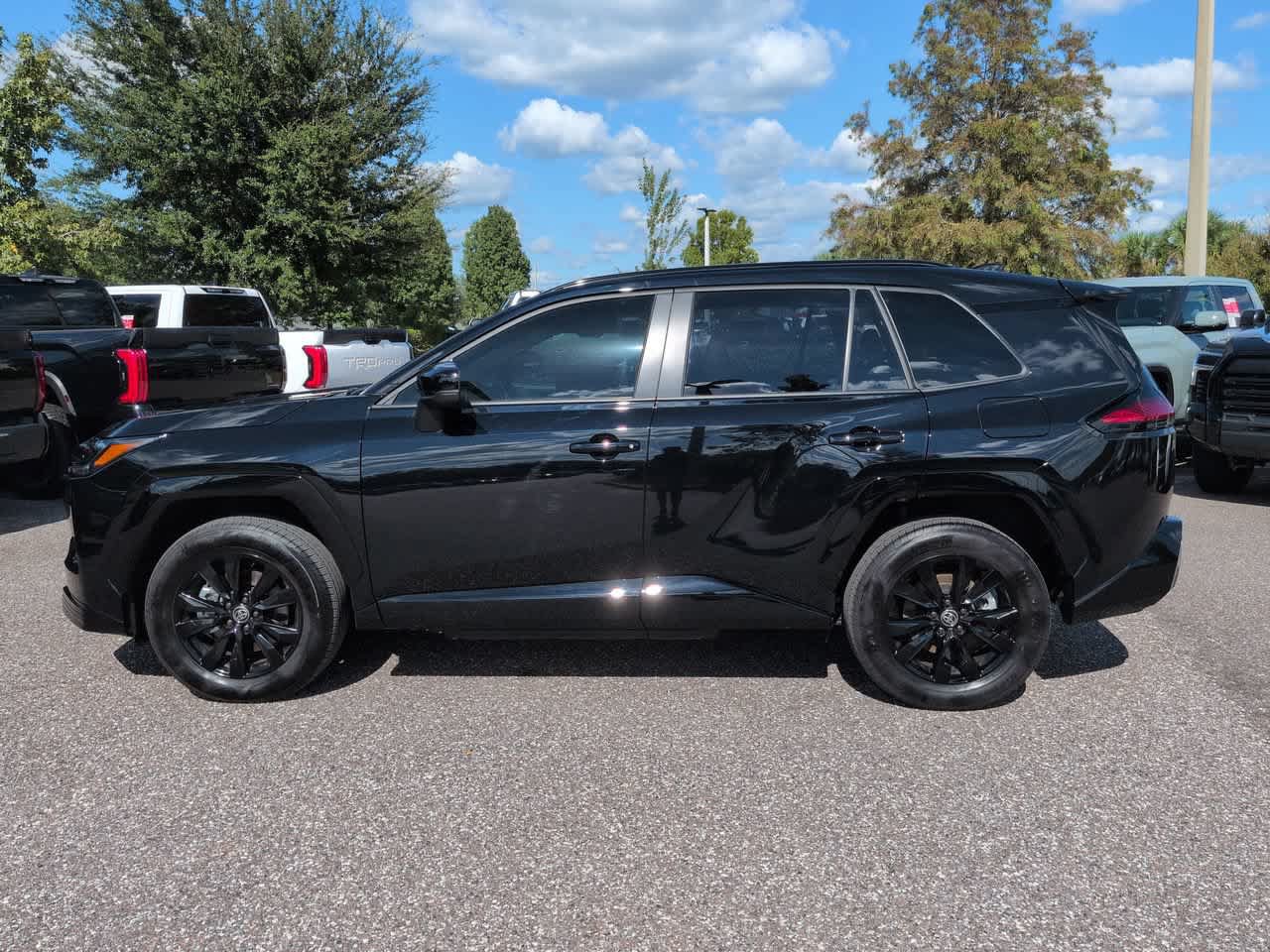 Certified 2026 Toyota RAV4 SE AWD/4WD image 3