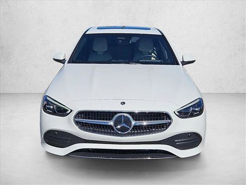 Used 2025 Mercedes-Benz C 300 Sedan image 2