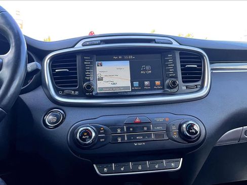 Used 2017 Kia Sorento SX AWD/4WD image 36