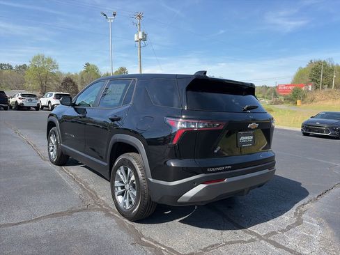 New 2026 Chevrolet Equinox LT image 5