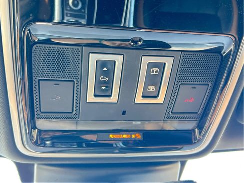 Used 2019 Land Rover Range Rover Sport HSE Dynamic AWD/4WD image 42