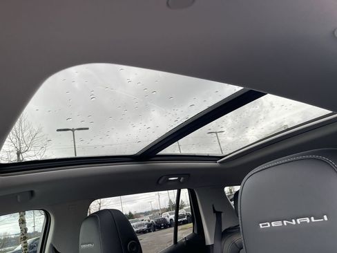 New 2026 GMC Terrain Denali w/ LPO, Black Badging Package image 19