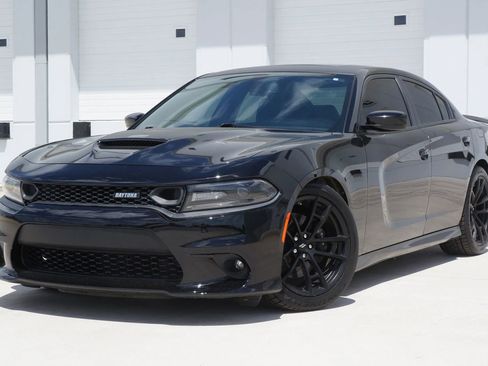 Used 2020 Dodge Charger Scat Pack w/ Daytona Edition Group image 6