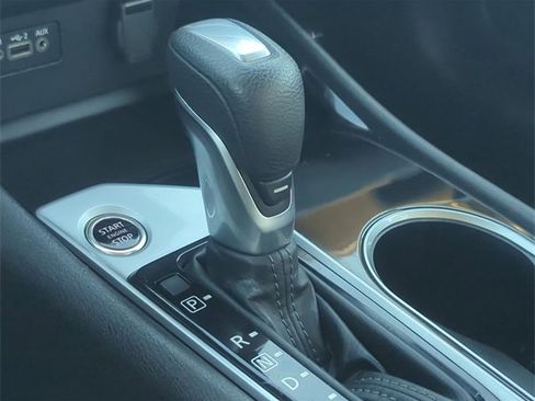 Used 2024 Nissan Altima 2.5 SV image 20