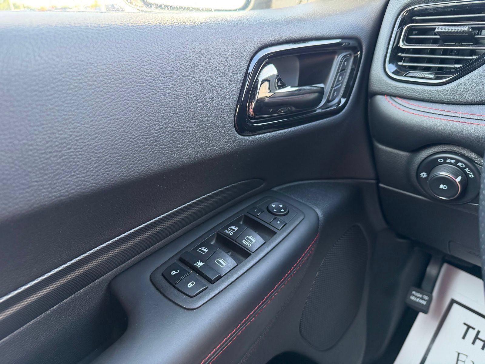 Used 2023 Dodge Durango GT AWD/4WD image 29