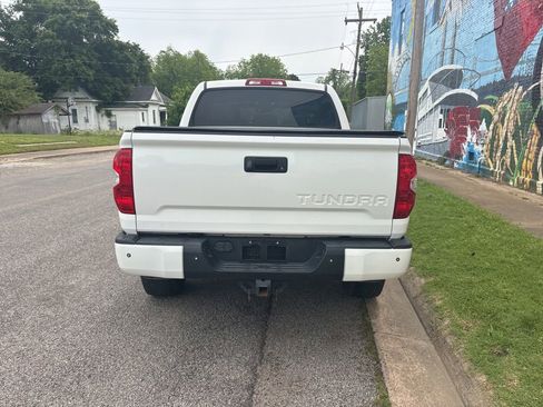 Used 2018 Toyota Tundra Limited w/ Limited Premium Package AWD/4WD image 6