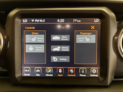 Used 2022 Jeep Wrangler Unlimited Rubicon w/ Trailer Tow Package AWD/4WD image 16