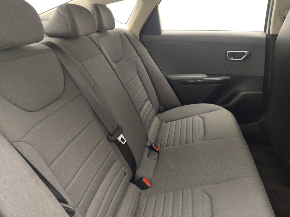 Used 2025 Kia K4 EX FWD image 19